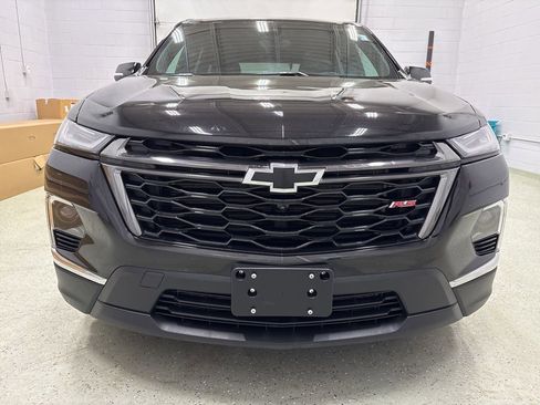 Used 2023 Chevrolet Traverse RS w/ LPO, Floor Liner Package AWD/4WD image 9