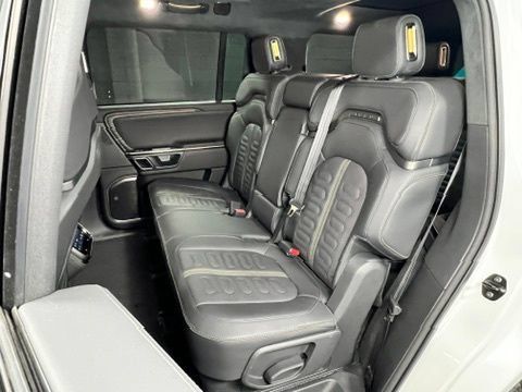 Used 2023 Rivian R1S Adventure Quad AWD/4WD image 22