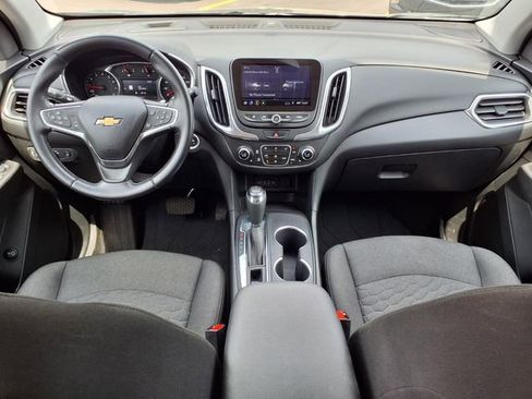 Used 2020 Chevrolet Equinox LT FWD image 9