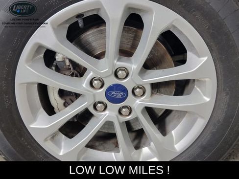 Used 2022 Ford Escape SE w/ Cold Weather Package FWD image 13