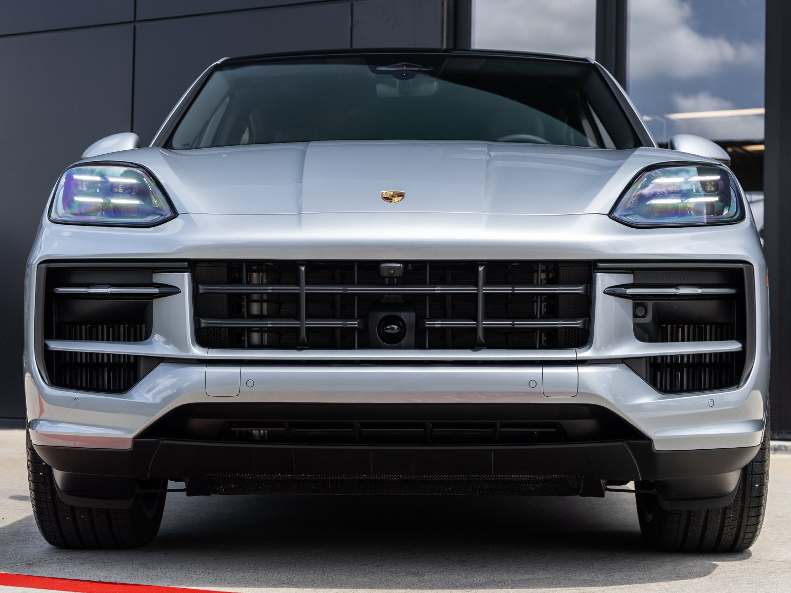 Certified 2026 Porsche Cayenne S AWD/4WD image 8