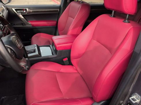 Used 2023 Lexus GX 460 Premium image 9