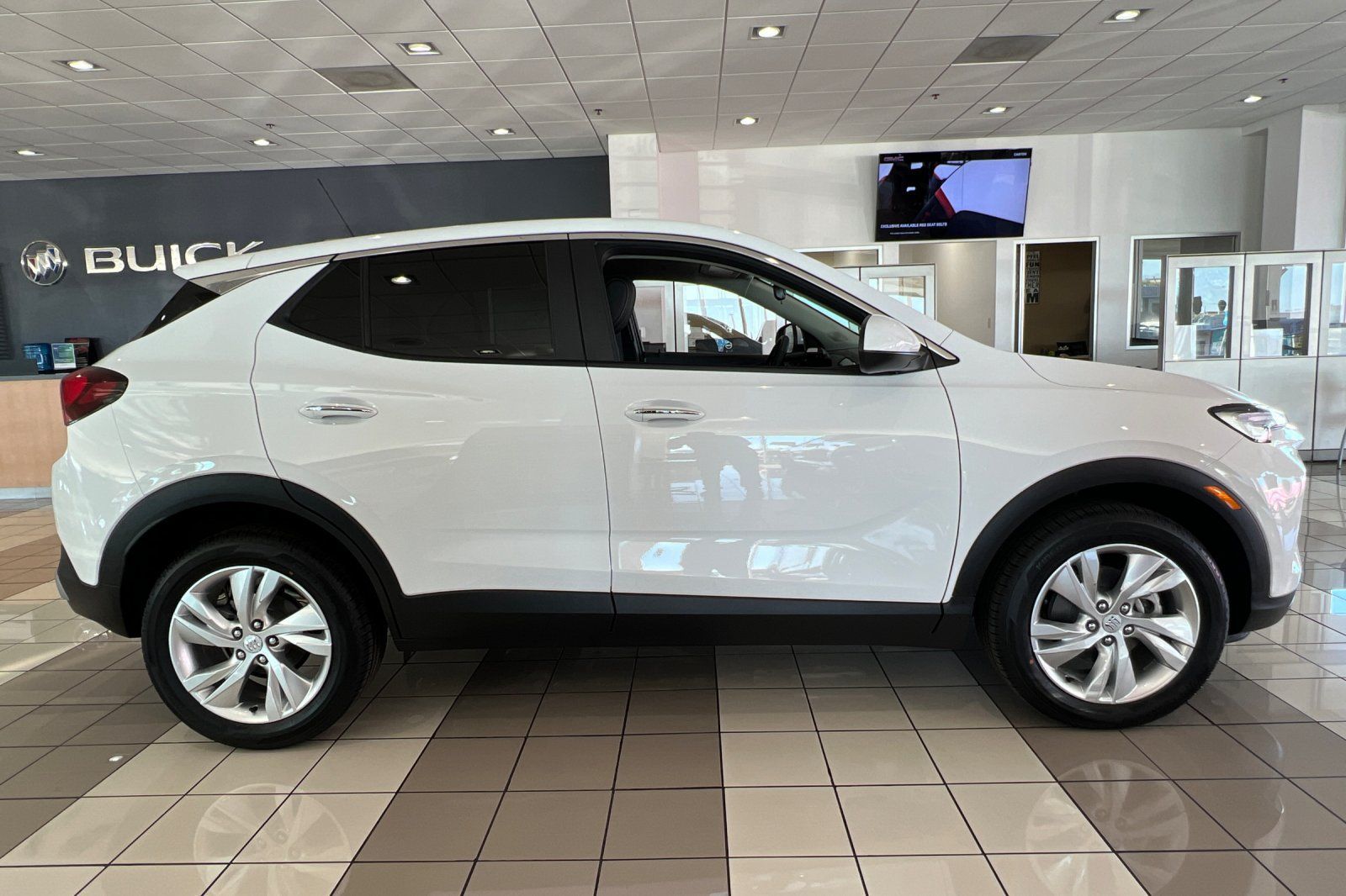 Used 2026 Buick Encore GX Preferred w/ Comfort Package FWD image 4