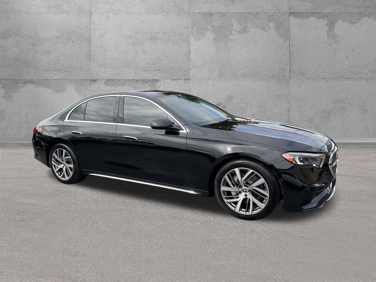 Used 2024 Mercedes-Benz E 350 4MATIC Sedan image 1