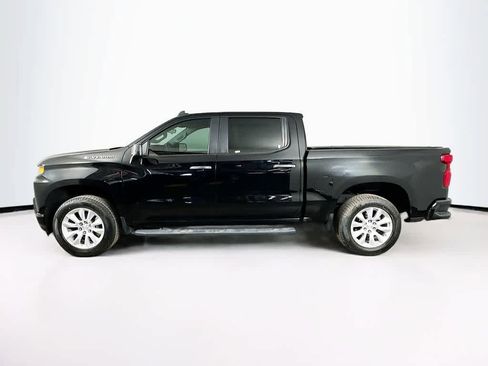 Used 2022 Chevrolet Silverado 1500 Custom w/ Safety Confidence Package image 3