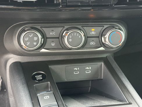 New 2026 Nissan Kicks S image 30