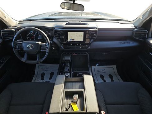 Used 2023 Toyota Tundra SR5 w/ SR5 Convenience Package AWD/4WD image 13