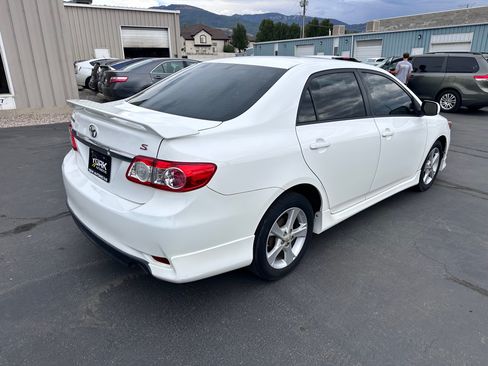 Used 2013 Toyota Corolla S FWD image 3
