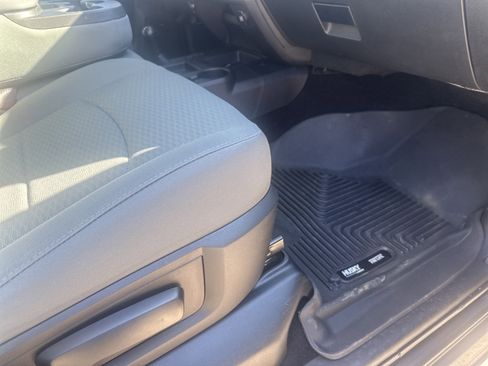 Used 2016 RAM 3500 Tradesman w/ Popular Equipment Group image 28