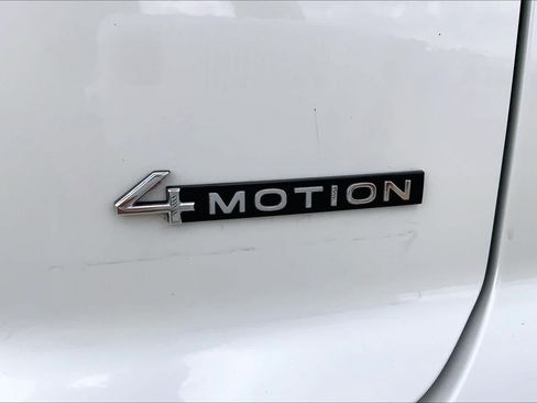 Used 2023 Volkswagen Atlas Cross Sport SEL AWD/4WD image 10