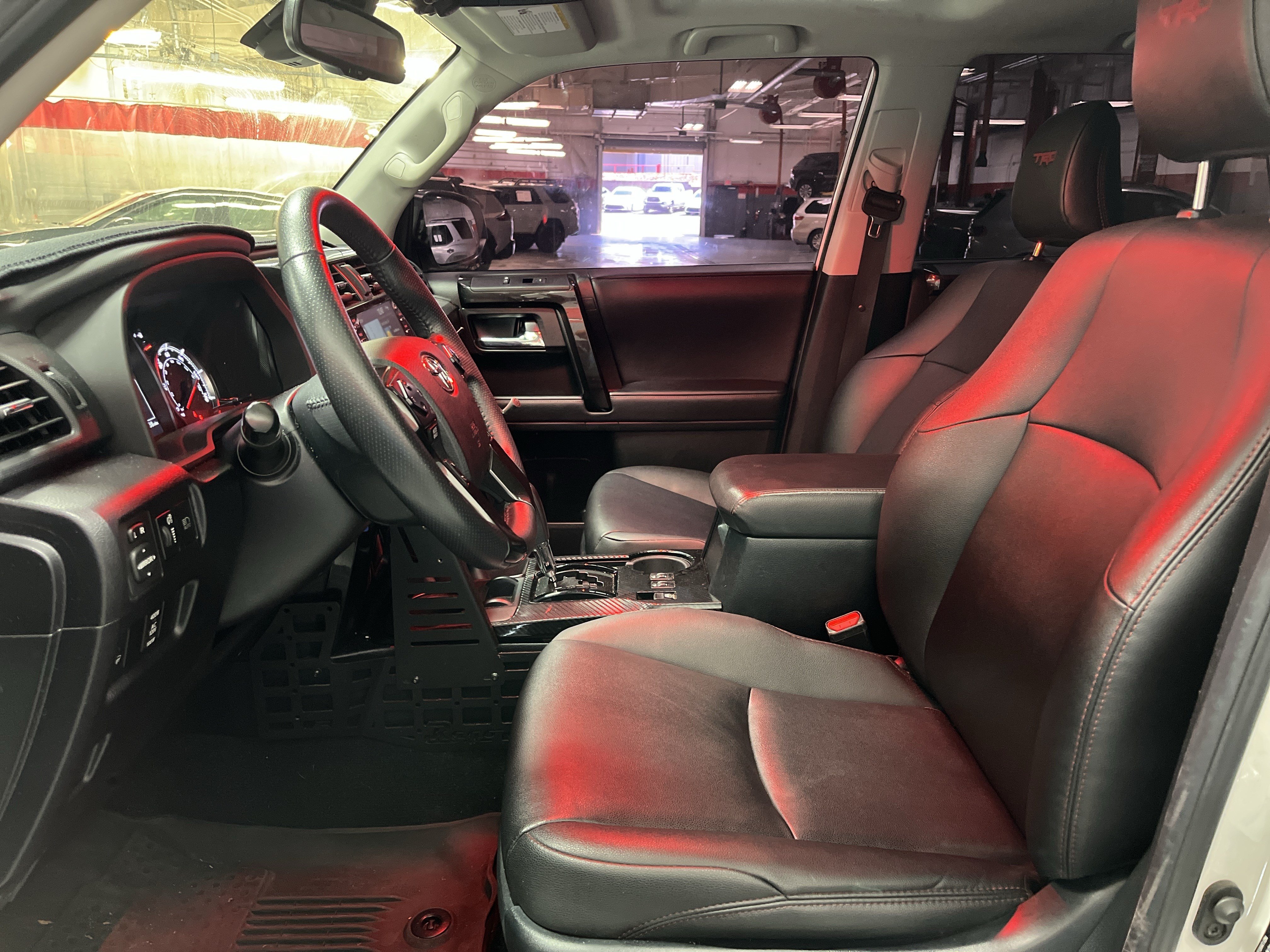 Used 2021 Toyota 4Runner Venture w/ Moonroof Package AWD/4WD image 7