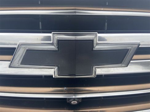 Certified 2023 Chevrolet Tahoe High Country w/ Premium Package 2 image 32