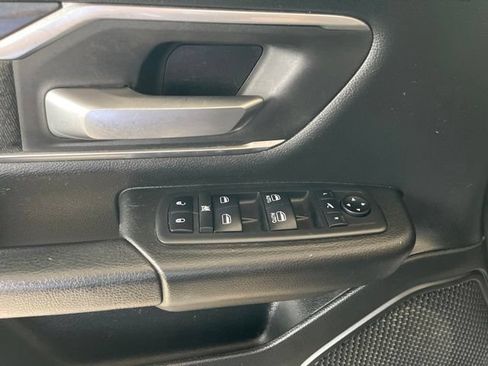 Used 2019 RAM 1500 Big Horn AWD/4WD image 19