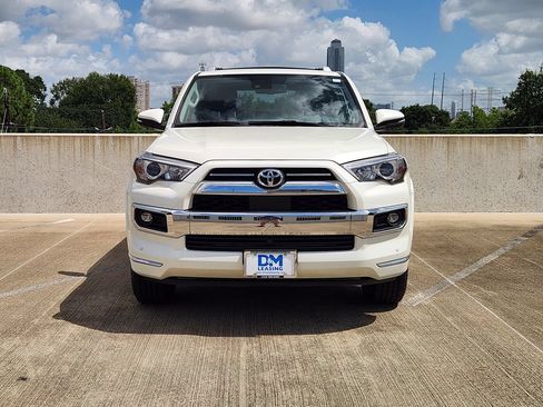 Used 2022 Toyota 4Runner Limited RWD image 2