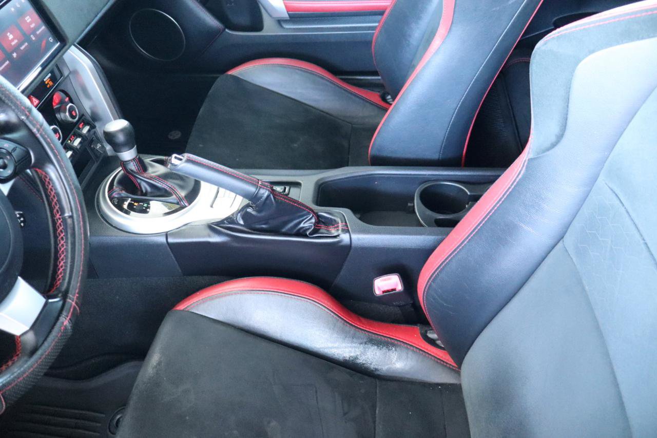 Used 2020 Toyota 86 RWD image 19