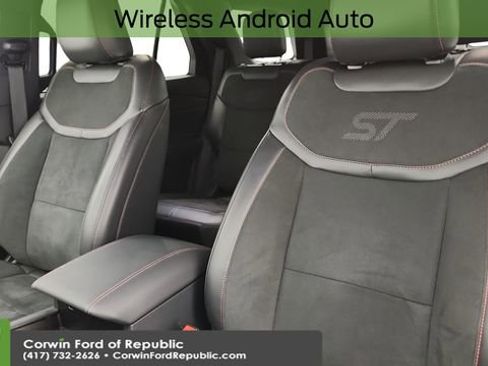 Certified 2025 Ford Explorer ST w/ Sun And Sound Package image 13