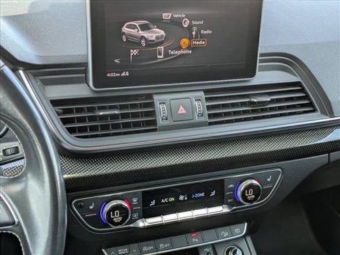 Used 2018 Audi SQ5 Premium Plus w/ Navigation Package AWD/4WD image 11