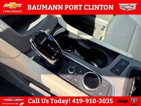 Used 2022 Cadillac XT5 Premium Luxury FWD image 24