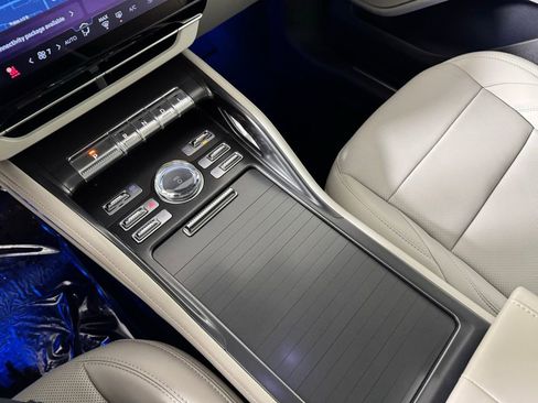 New 2026 Lincoln Nautilus Premier w/ Equipment Group 102A image 28