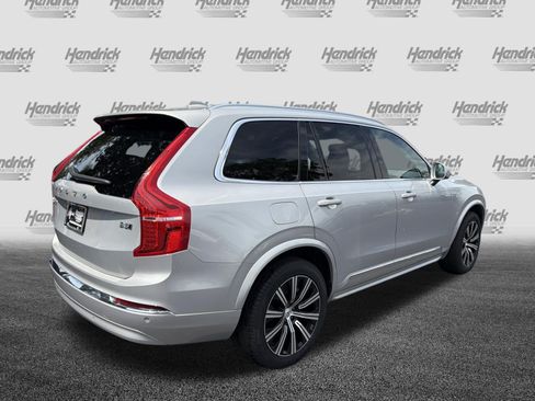 Used 2025 Volvo XC90 B5 Core AWD/4WD image 10