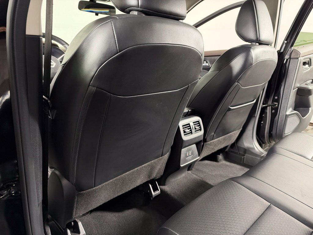 Certified 2023 Nissan Rogue SV w/ SV Premium B Package AWD/4WD image 32