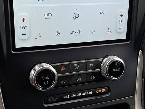 Certified 2022 Ford Edge SEL w/ Convenience Package image 15