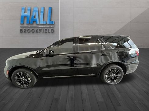 Used 2025 Dodge Durango GT w/ Blacktop Package image 2