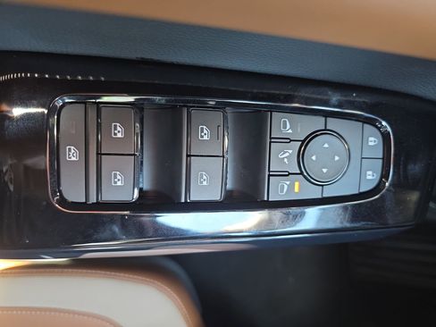 New 2026 Nissan Pathfinder Platinum FWD image 26