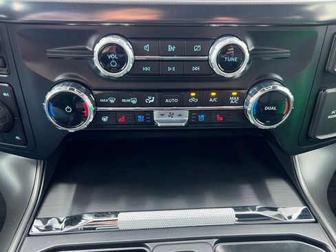 Used 2024 Ford F150 Lariat w/ FX4 Off-Road Package image 30