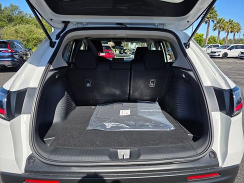 New 2027 Honda HR-V LX image 11