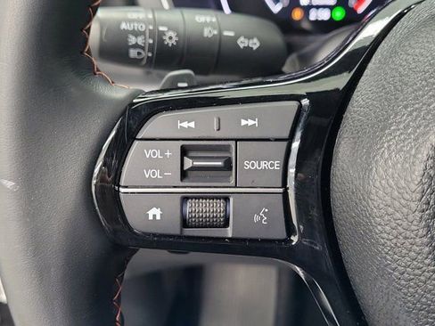 Certified 2025 Honda Pilot Sport image 26