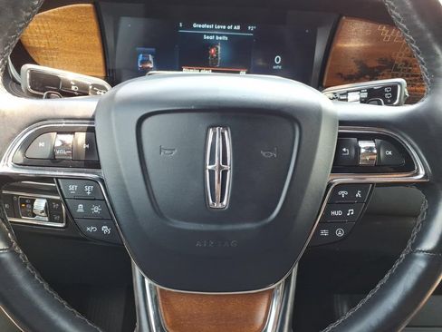 Used 2022 Lincoln Navigator Black Label AWD/4WD image 5