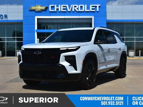 New 2026 Chevrolet Traverse RS w/ LPO, Floor Liner Package AWD/4WD image 1