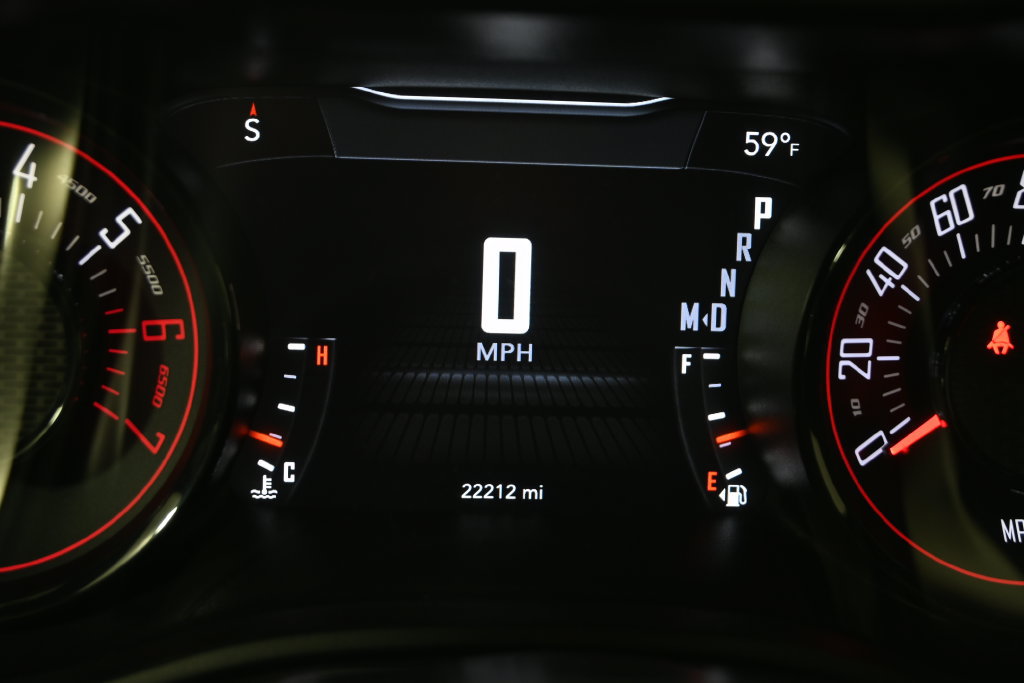 Used 2022 Dodge Challenger R/T w/ Plus Package RWD image 25