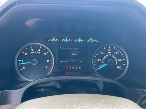 Used 2018 Ford F150 XLT w/ Equipment Group 302A Luxury AWD/4WD image 21