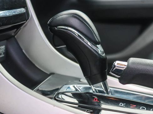 Used 2017 Honda Accord Touring image 21