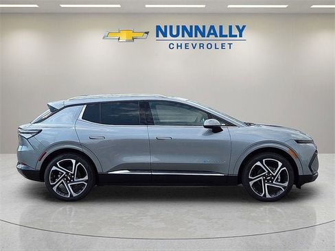 New 2025 Chevrolet Equinox EV LT w/ Active Safety Package 3 image 6