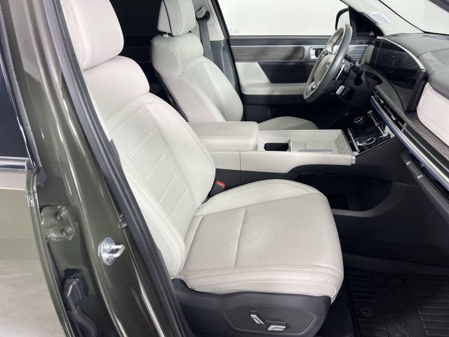 Used 2025 Hyundai Santa Fe Calligraphy AWD/4WD image 29