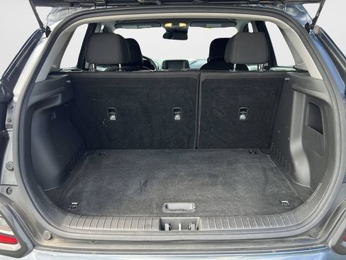 Used 2021 Hyundai Kona SEL w/ Cargo Package FWD image 9