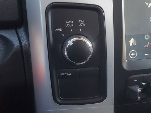 Used 2014 RAM 2500 Big Horn image 22