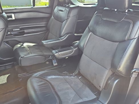 Used 2022 Ford Explorer ST w/ ST Street Pack AWD/4WD image 15