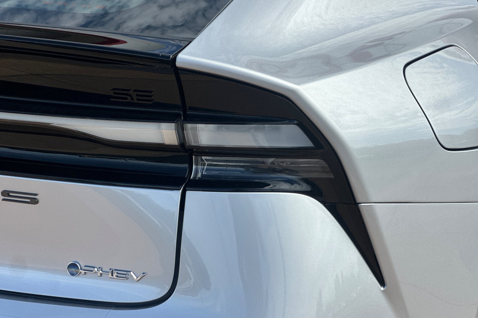 New 2027 Toyota Prius Plug-In Hybrid FWD image 30