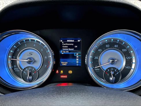 Used 2014 Chrysler 300 S AWD/4WD image 25