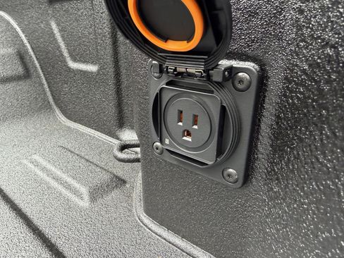 New 2026 GMC Sierra 1500 AT4 w/ Technology Package image 16