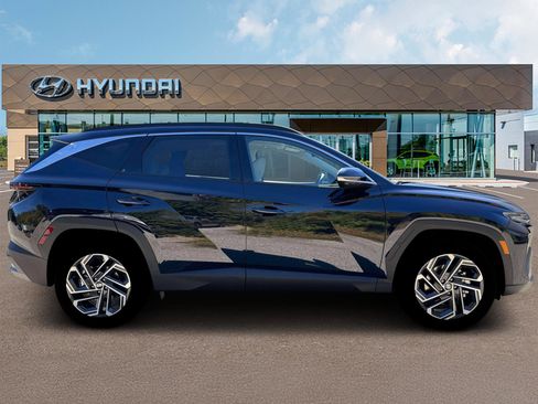 New 2026 Hyundai Tucson Limited image 9