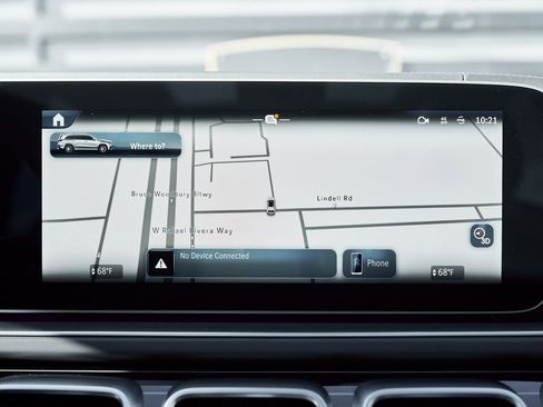 Used 2024 Mercedes-Benz GLS 63 AMG 4MATIC image 76