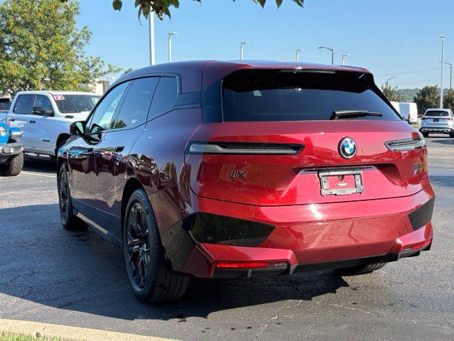 Used 2023 BMW iX M60 w/ Executive Package AWD/4WD image 9
