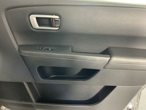 Used 2009 Honda Pilot Touring image 13