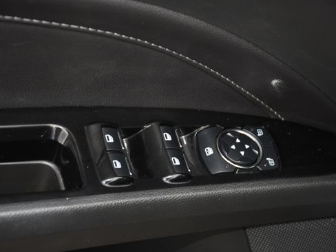 Used 2014 Ford Fusion Titanium FWD image 10