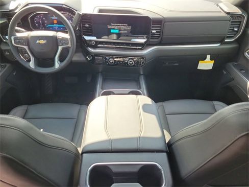 New 2026 Chevrolet Silverado 2500 LTZ w/ LTZ Premium Package image 7